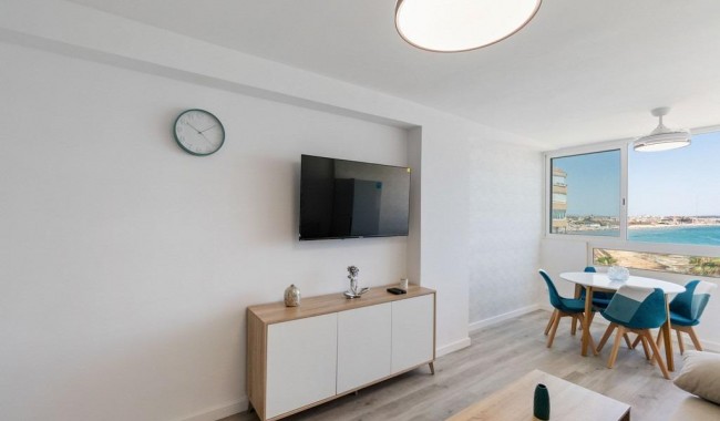 Resale - Apartment - Torrevieja - Cabo cervera