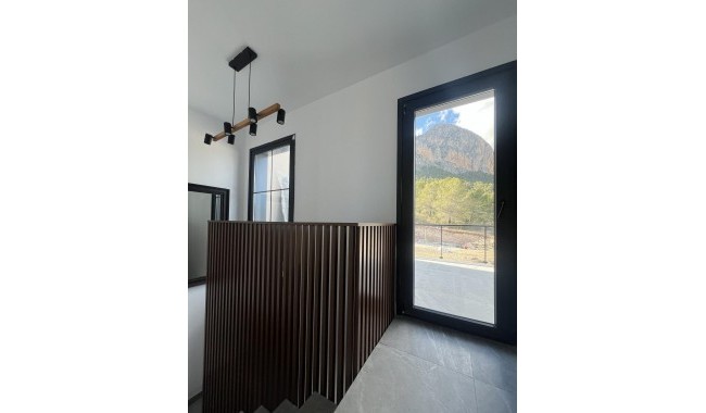 Nowa konstrukcja - Kamienica - Polop - PAU1