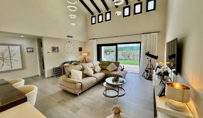 Resale - Villa - Algorfa - La Finca golf