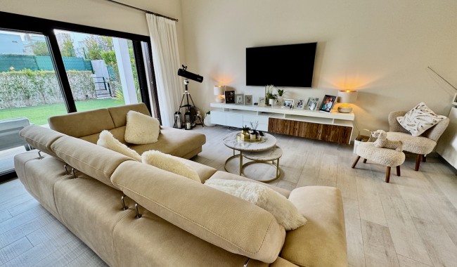 Resale - Villa - Algorfa - La Finca golf