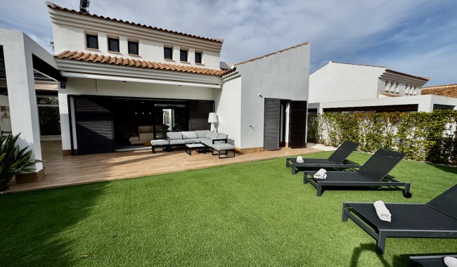 Resale - Villa - Algorfa - La Finca golf