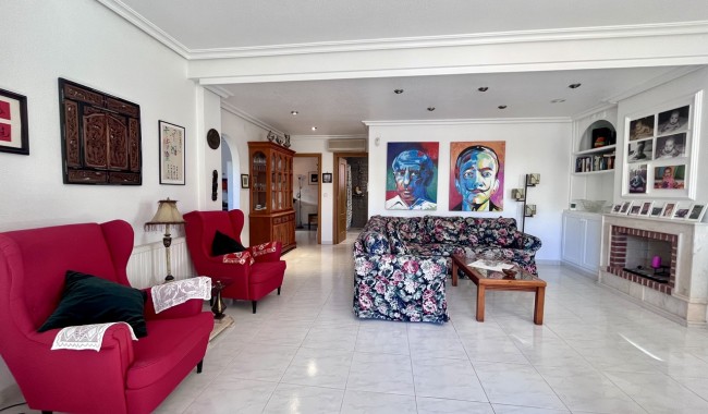 Begagnad - Villa - Orihuela Costa - La Zenia