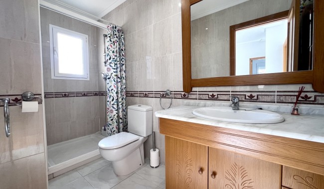 Begagnad - Villa - Orihuela Costa - La Zenia