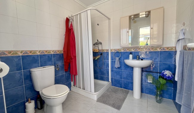 Begagnad - Villa - Orihuela Costa - La Zenia