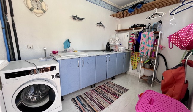 Begagnad - Villa - Orihuela Costa - La Zenia