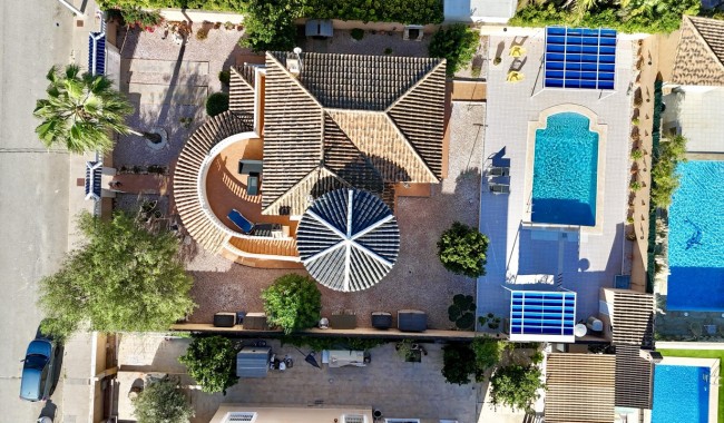 Begagnad - Villa - Orihuela Costa - La Zenia