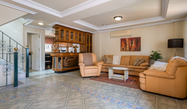 Segunda mano - Villa - Guardamar