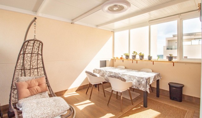 Segunda mano - Apartamento - San Miguel de Salinas