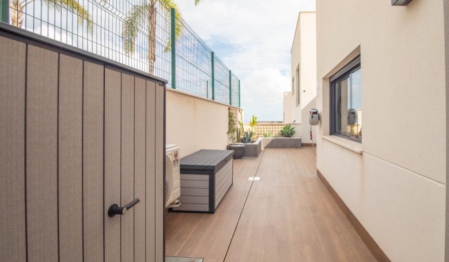 Segunda mano - Apartamento - San Miguel de Salinas