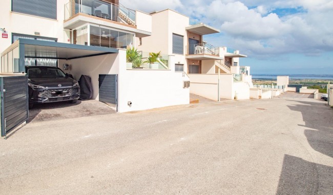 Segunda mano - Apartamento - San Miguel de Salinas