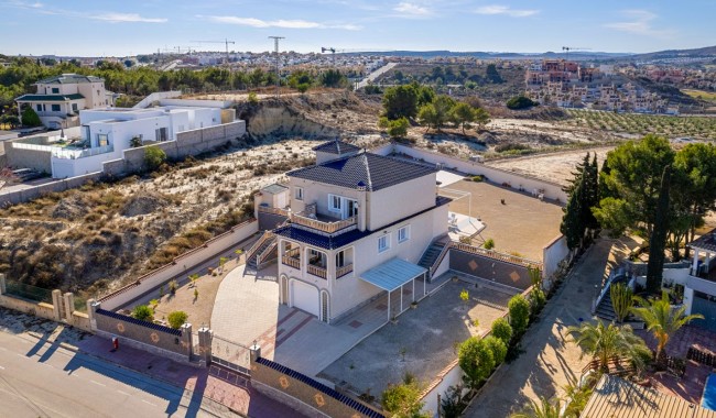 Segunda mano - Villa - Almoradi - Lomas De La Juliana