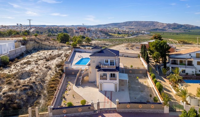 Segunda mano - Villa - Almoradi - Lomas De La Juliana