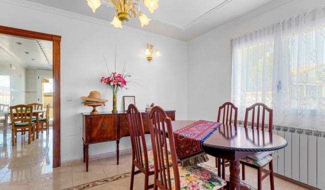 Segunda mano - Villa - Almoradi - Lomas De La Juliana