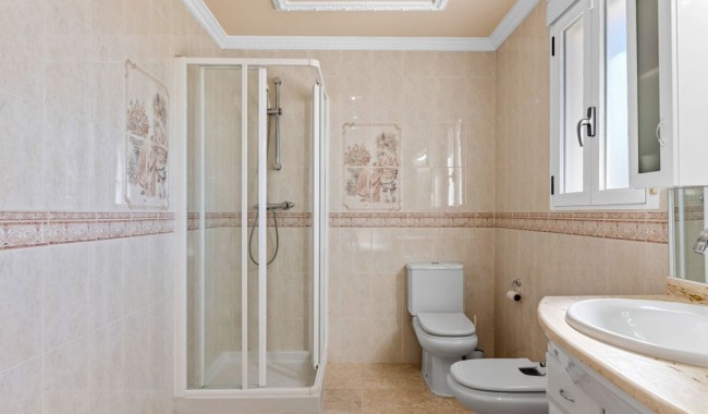 Segunda mano - Villa - Almoradi - Lomas De La Juliana