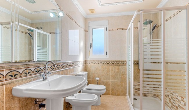 Segunda mano - Villa - Almoradi - Lomas De La Juliana