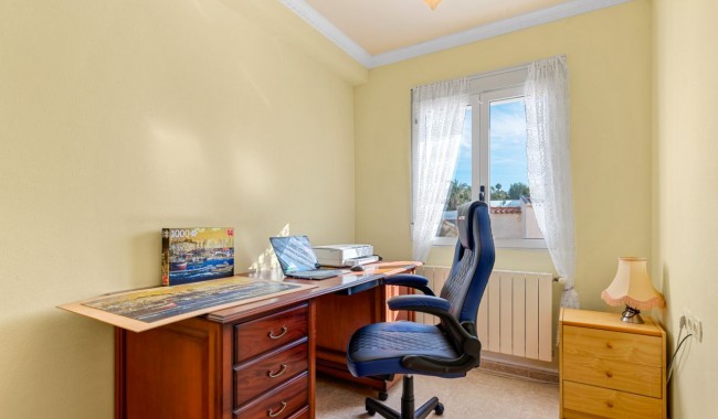 Segunda mano - Villa - Almoradi - Lomas De La Juliana