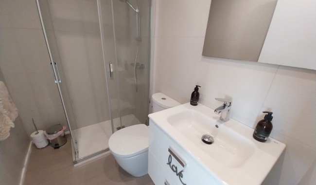 Sprzedaż - Apartament - Pilar de La Horadada