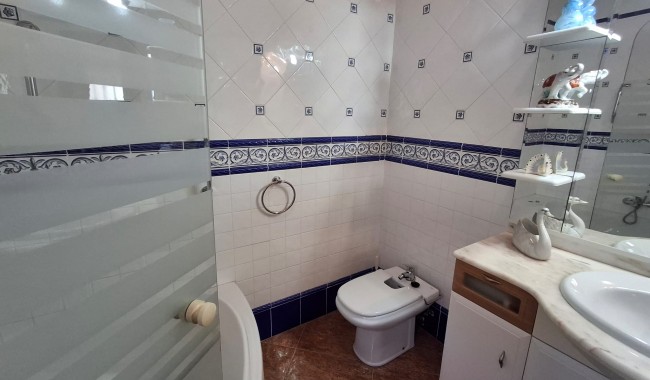 Begagnad - Villa - Torrevieja - Los Balcones