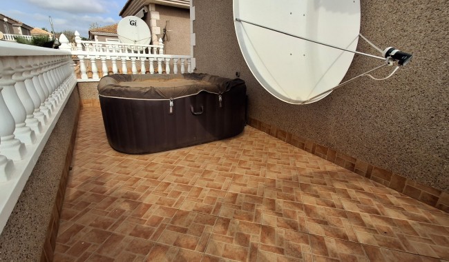 Begagnad - Villa - Torrevieja - Los Balcones