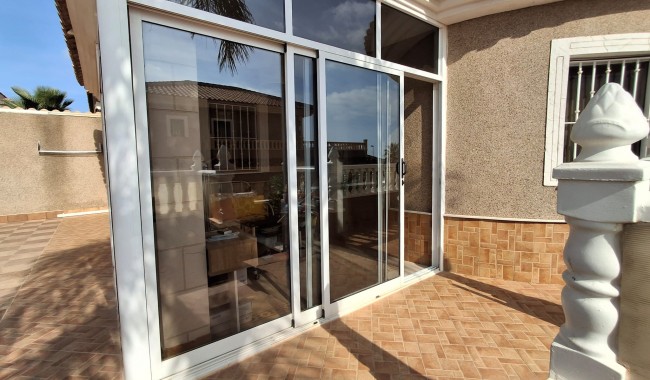 Begagnad - Villa - Torrevieja - Los Balcones