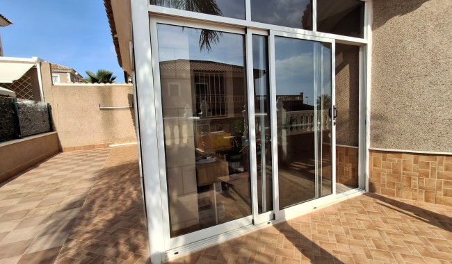 Begagnad - Villa - Torrevieja - Los Balcones