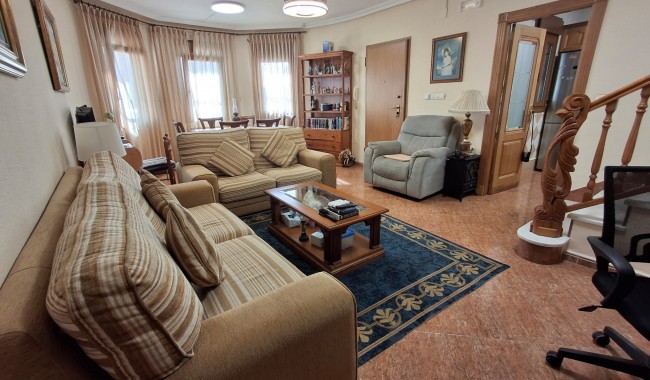 Begagnad - Villa - Torrevieja - Los Balcones