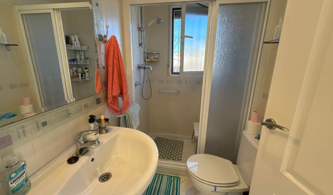 Begagnad - Villa - Orihuela - Villamartín