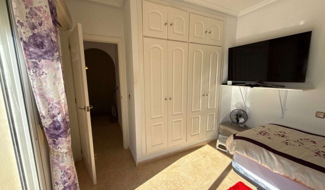 Begagnad - Villa - Orihuela - Villamartín