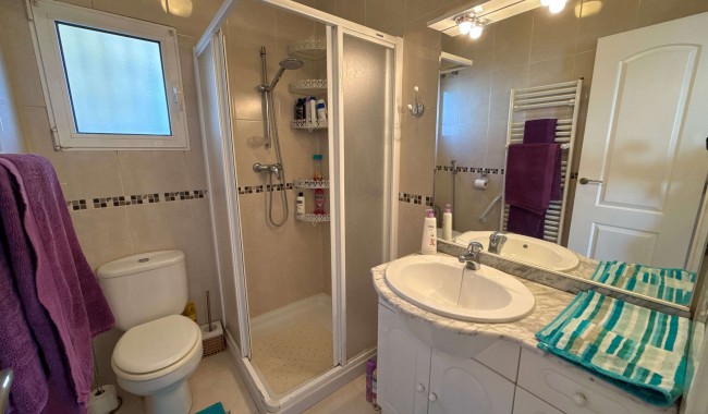 Begagnad - Villa - Orihuela - Villamartín