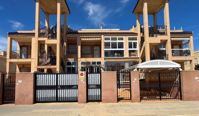 Begagnad - Lägenhet - La Zenia