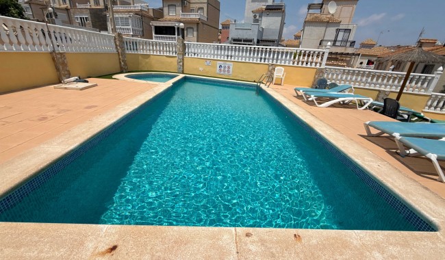 Resale - Apartment - El Galan