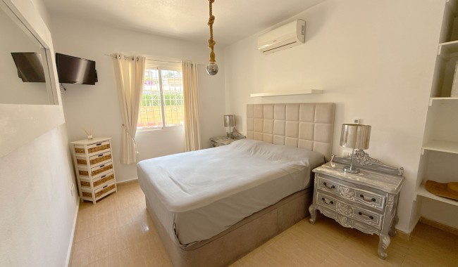 Resale - Apartment - El Galan