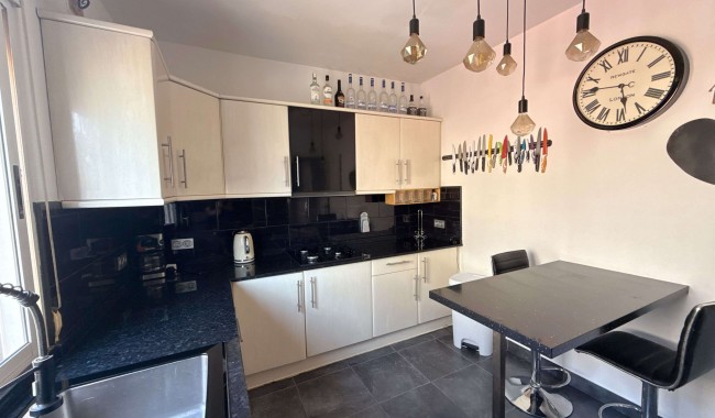 Resale - Apartment - El Galan