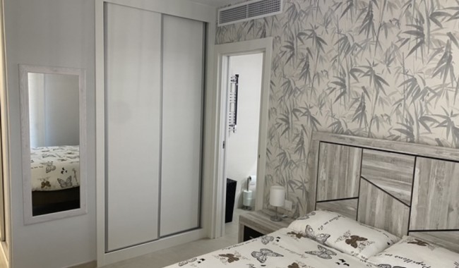 Begagnad - Lägenhet - Orihuela Costa - Playa Flamenca