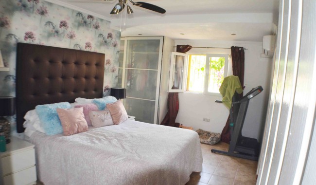 Begagnad - Villa - Orihuela - La Florida