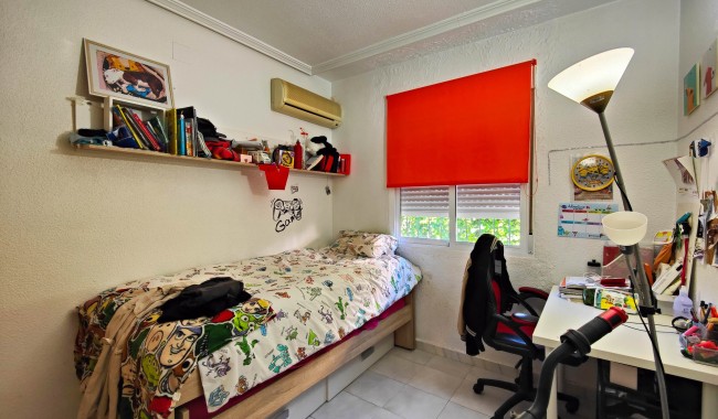 Begagnad - Radhus - San Miguel de Salinas