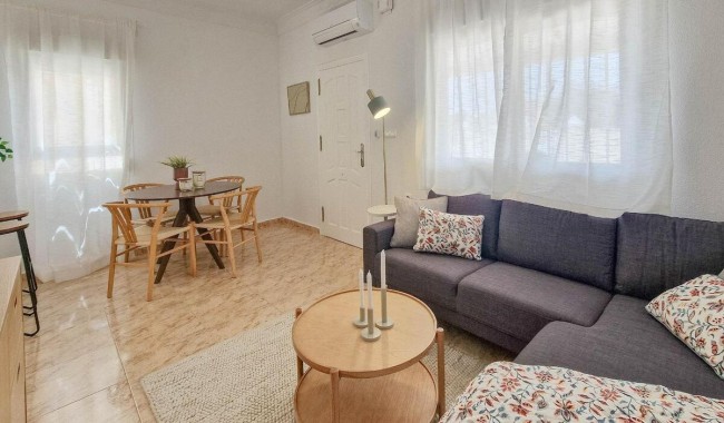 Begagnad - Radhus - Torrevieja