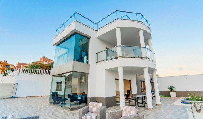 Segunda mano - Villa - Ciudad Quesada/Rojales - La  Marquesa Golf