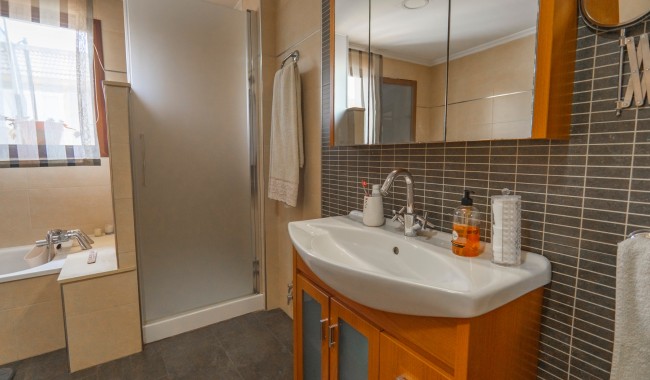 Begagnad - Villa - Alicante - Rafal