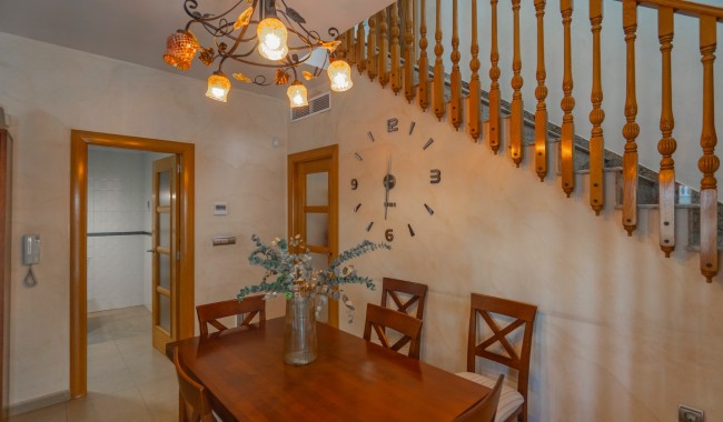 Begagnad - Villa - Alicante - Rafal