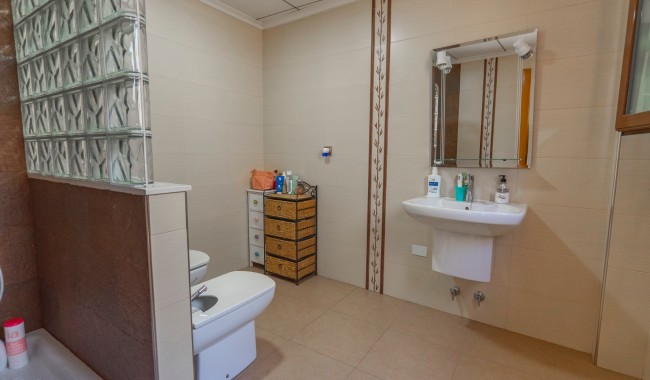 Begagnad - Villa - Alicante - Rafal