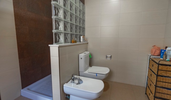 Begagnad - Villa - Alicante - Rafal