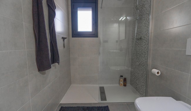 Segunda mano - Villa - Ciudad Quesada/Rojales - La  Marquesa Golf