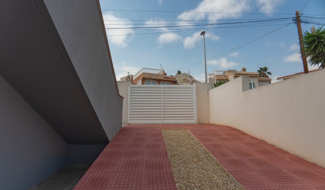 Segunda mano - Villa - Ciudad Quesada/Rojales - La  Marquesa Golf