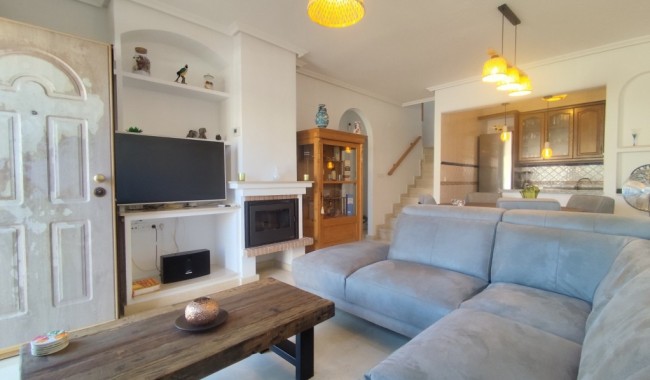 Begagnad - Villa - Orihuela - Villamartín