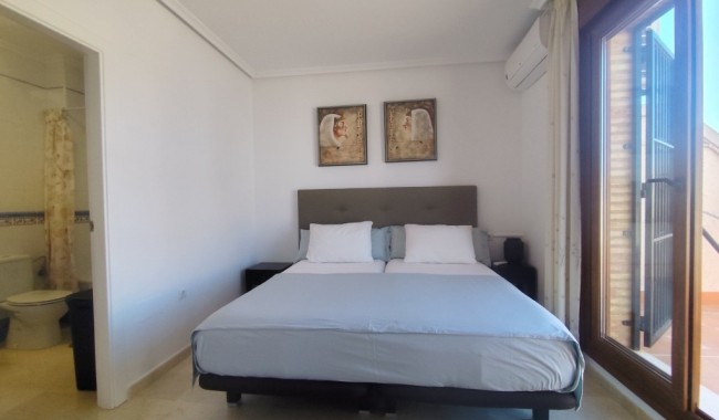 Begagnad - Villa - Orihuela - Villamartín