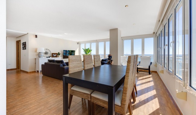 Begagnad - Lägenhet - Torrevieja - Playa de La Acequion