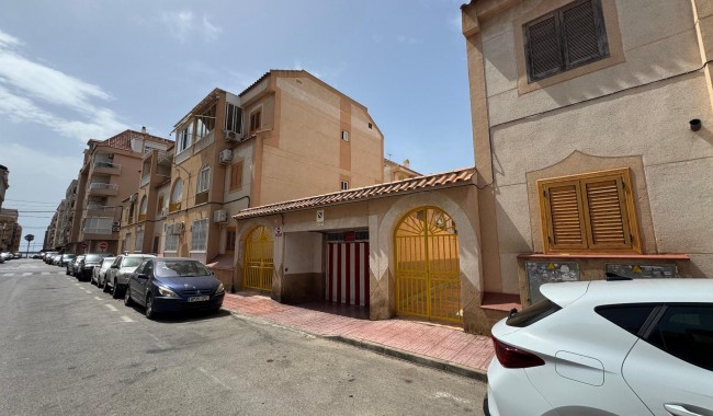 Begagnad - Parkering - Torrevieja - Playa de La Acequion