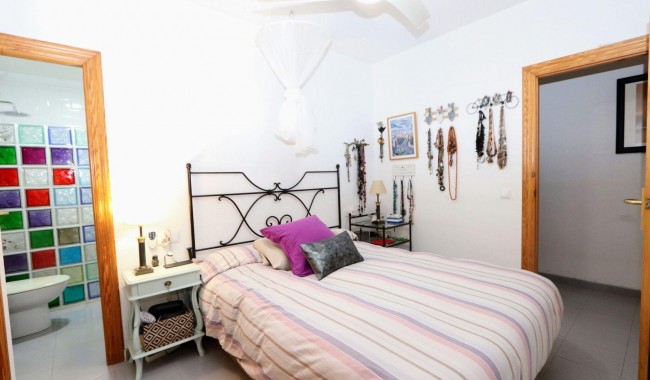 Begagnad - Lägenhet - Torrevieja - Playa Flamenca