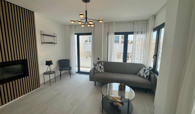 Segunda mano - Apartamento - Torrevieja - CLUB NAUTICO TORREVIEJA